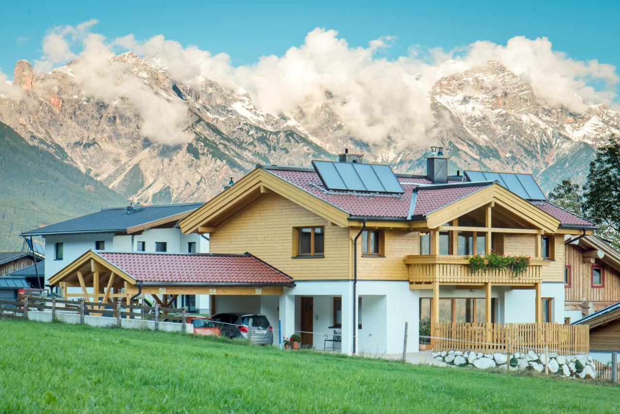 Penthousewohnung Mit Garten Sauna Pool Maishofen Exteriér fotografie